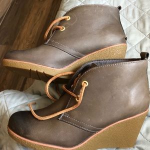 Sperry women’s bootie wedges. Size 7.5